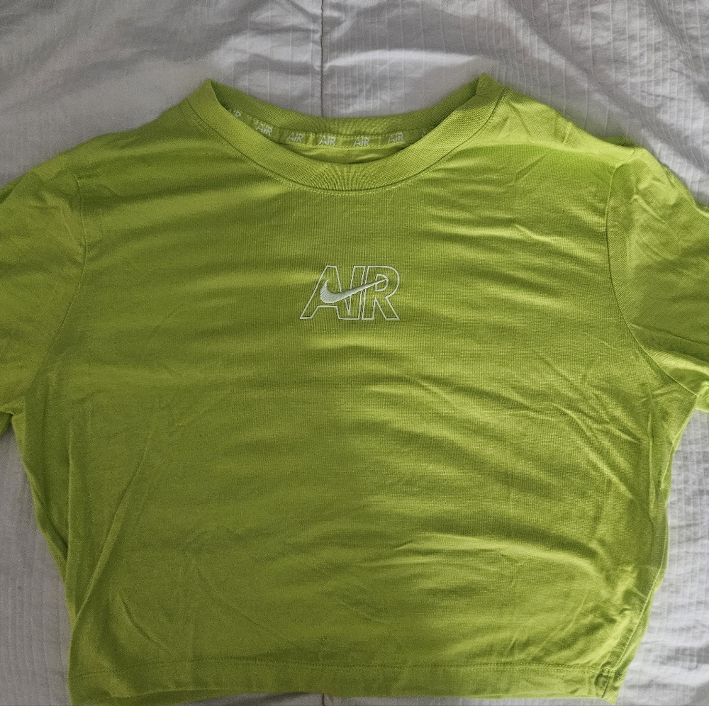 Med Nike Air Lime Green Slim Fit Cropped T-Shirt - Picture 4 of 4